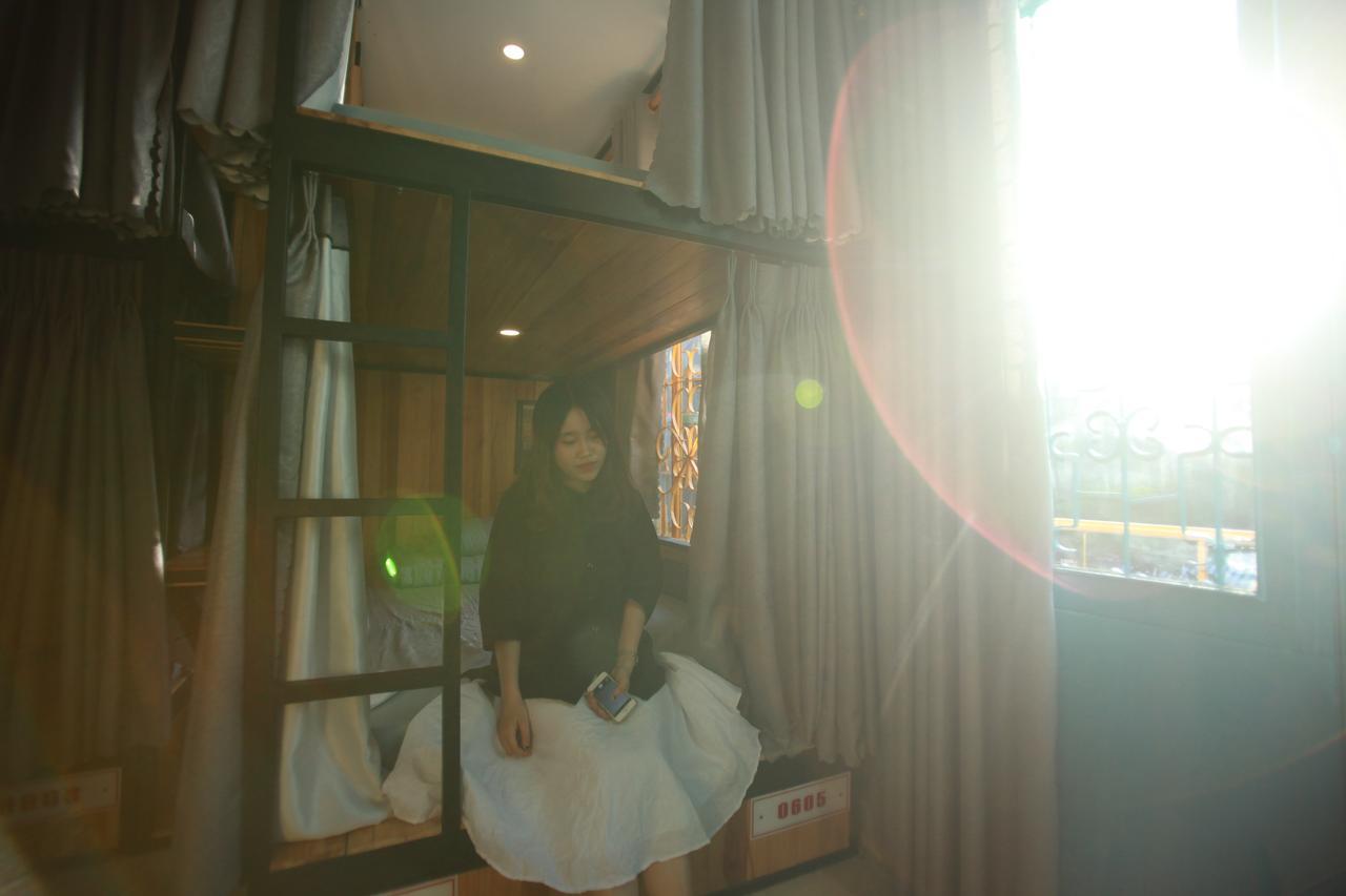 ダナン市 5D Upper Dormホステル エクステリア 写真